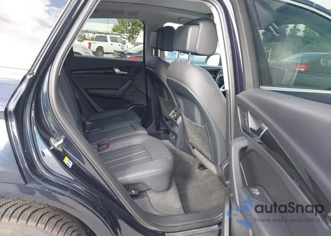 2018 Audi Q5 2.0T Premium/2.0T Tech Premium z USA, uszkodzony, nr VIN WA1BNAFY0J2160196